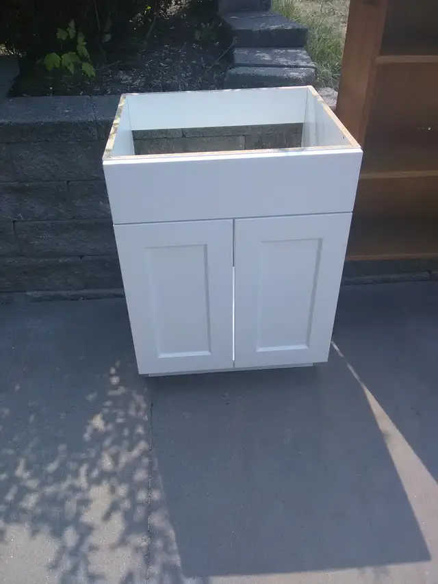 Eurorite vanity base cabinet