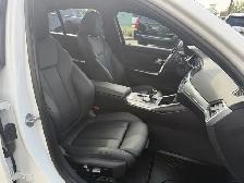 2019 BMW 3 Series 330i xDrive - Photo 24