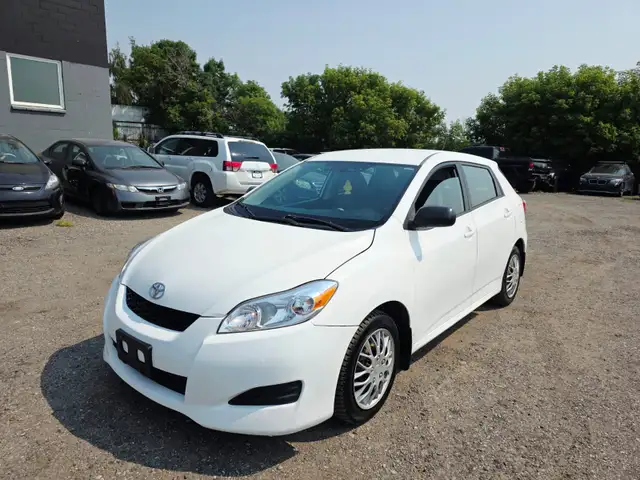 2011 Toyota Matrix Automatic Air Conditioning Cruise Control