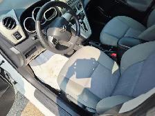 2011 Toyota Matrix Automatic Air Conditioning Cruise Control - Photo 8