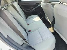 2011 Toyota Matrix Automatic Air Conditioning Cruise Control - Photo 10