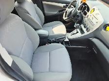 2011 Toyota Matrix Automatic Air Conditioning Cruise Control - Photo 11