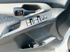 2011 Toyota Matrix Automatic Air Conditioning Cruise Control - Photo 16
