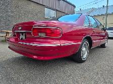 1994 Chevrolet Caprice Classic LS / V8 / RWD / 6 PASSENGERS Bas - Photo 9
