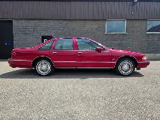 1994 Chevrolet Caprice Classic LS / V8 / RWD / 6 PASSENGERS Bas - Photo 10