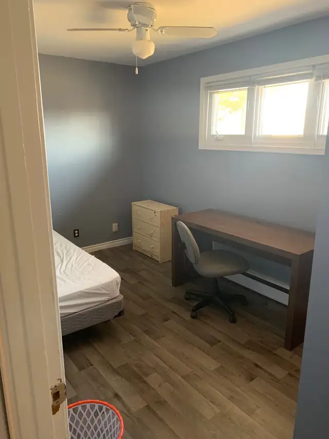 ROOM FOR RENT (Fully Furnished, close to Algoma University)