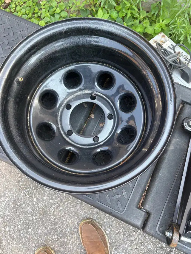 Truck rim