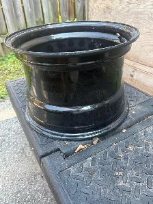 Truck rim - Photo 2