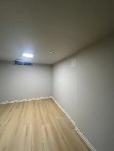 Room Rentals available immediately in Kitchener - Photo 5