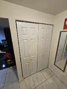 Basement Apartment Rent - Photo 7