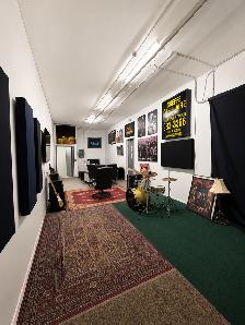 Espace privé de 300 pi² à louer – Studio, bureau ou entreposage