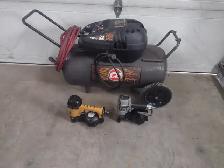 Compresseur portatif CAMPBELL HAUSFIELD 22 gallons avec hose
