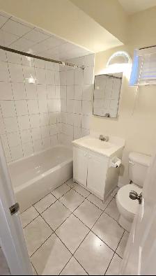 basement for rent - Photo 8