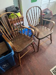 6 ding table chairs - Photo 2