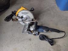 1 Scie circulaire DEWALT 7''1/2 et une biscuiteuse RONA