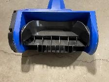 Kobalt 40-volt 12-in Battery Powered Snow Shovel - Photo 4