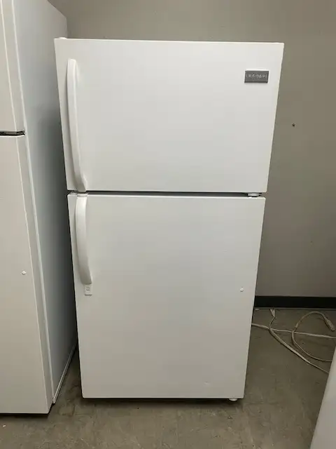 Réfrigérateur blanc 28.5'' Frigidaire