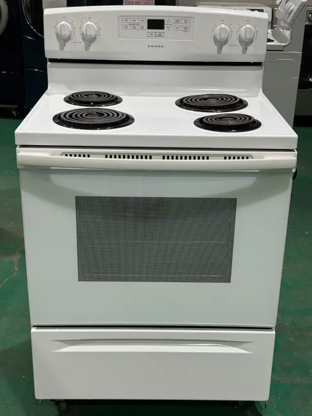 Reconditioned Amana Coil Top Stove YACR4303MFW2(S4356) $395 Only