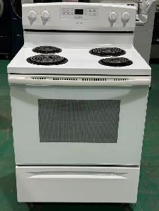 Reconditioned Amana Coil Top Stove YACR4303MFW2(S4356) $395 Only