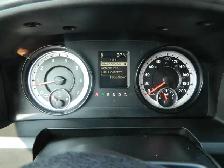 2014 Dodge Ram 3500 CREW CAB LONG BOX 3500 4X4 /WITH SPACE CAP & - Photo 15