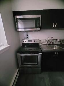 2 Bedroom Updated Clean   Safe Apartment In Stoney Creek - Photo 3