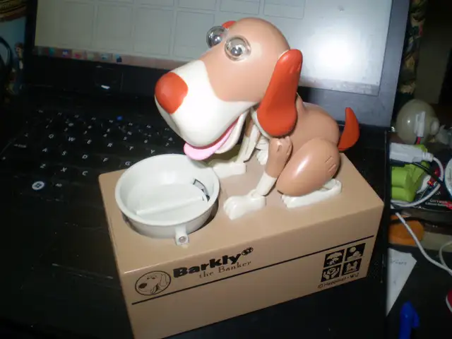 BARKLEY THE BANKER MECHANICAL BANK- USED-WORKS-$20
