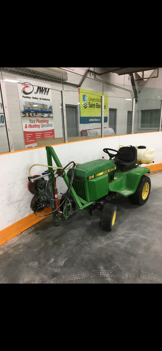318 John Deere tractor with Arena Board (cleaner) for sale