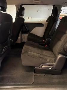 DODGE grand caravan SXT 2016 for sale - Photo 8