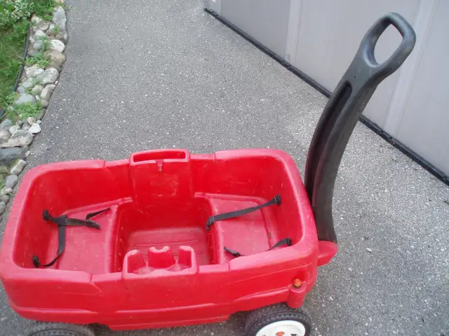 LARGE  CHILD’S  WAGON  -  2  SEATER