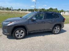 2025 TOYOTA RAV4 XLE AWD HYBRID