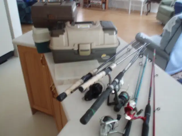 FISHING GEAR - TACKLE BOX  WITH LURES   AND   ROD WITH REEL