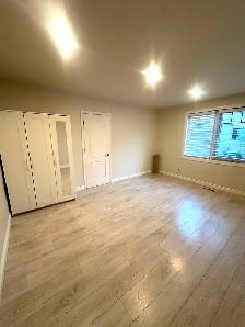 Grant McEwan/114 str/Large Room/ Female Student or Professional