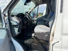 2016 Ford Transit Cargo Van Medium Roof - Photo 11