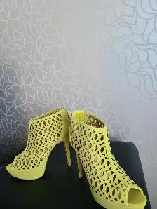 Brand New Women shoes Size 9 - Photo 3