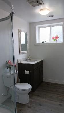 private room for rent - Photo 10