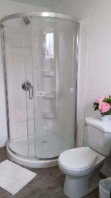 private room for rent - Photo 12