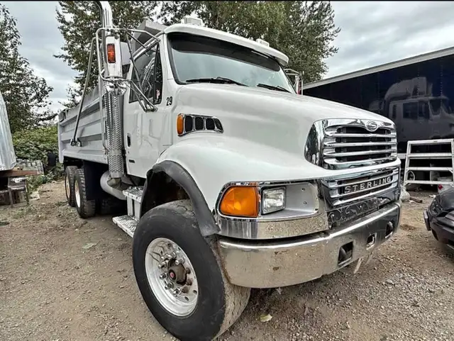 Dump truck driver needed