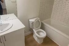 2 bed basement suite Keswick - Photo 6