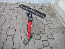 pompe à vélo - Photo 2