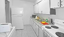 NORTH YORK LUXURY ROOM OFFER, 401 @ DON MILLS RD.MOVE IN SEPT.1 - Photo 5