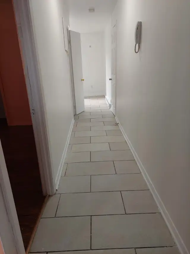 3.5 situe a louer situe a Montreal 1000$/mois