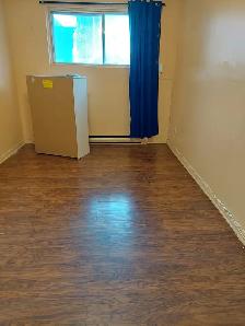 3.5 situe a louer situe a Montreal 1000$/mois - Photo 4