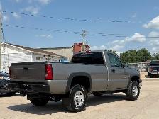 2007 Chevrolet Silverado 2500HD Classic Reg Cab LB 4X4 - Photo 8