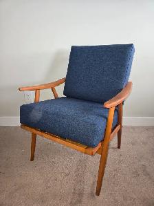 Luv A Chair Upholstery - Photo 2