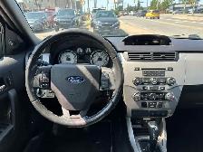 2011 Ford Focus SES - Photo 13