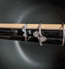 charmed aroma jewelry - Photo 6