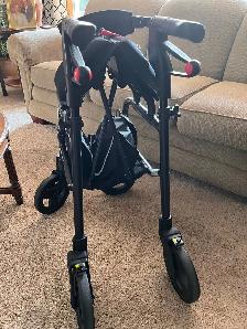Nexus wheeled walker - Photo 4