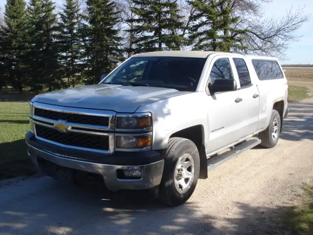 2014 Silverado 1500 4X4 with safety