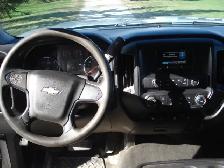 2014 Silverado 1500 4X4 with safety - Photo 3