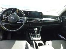 2024 KIA SELTOS EX AWD LEASE TAKEOVER OR BUYOUT OFFERS (LOW KMS) - Photo 2